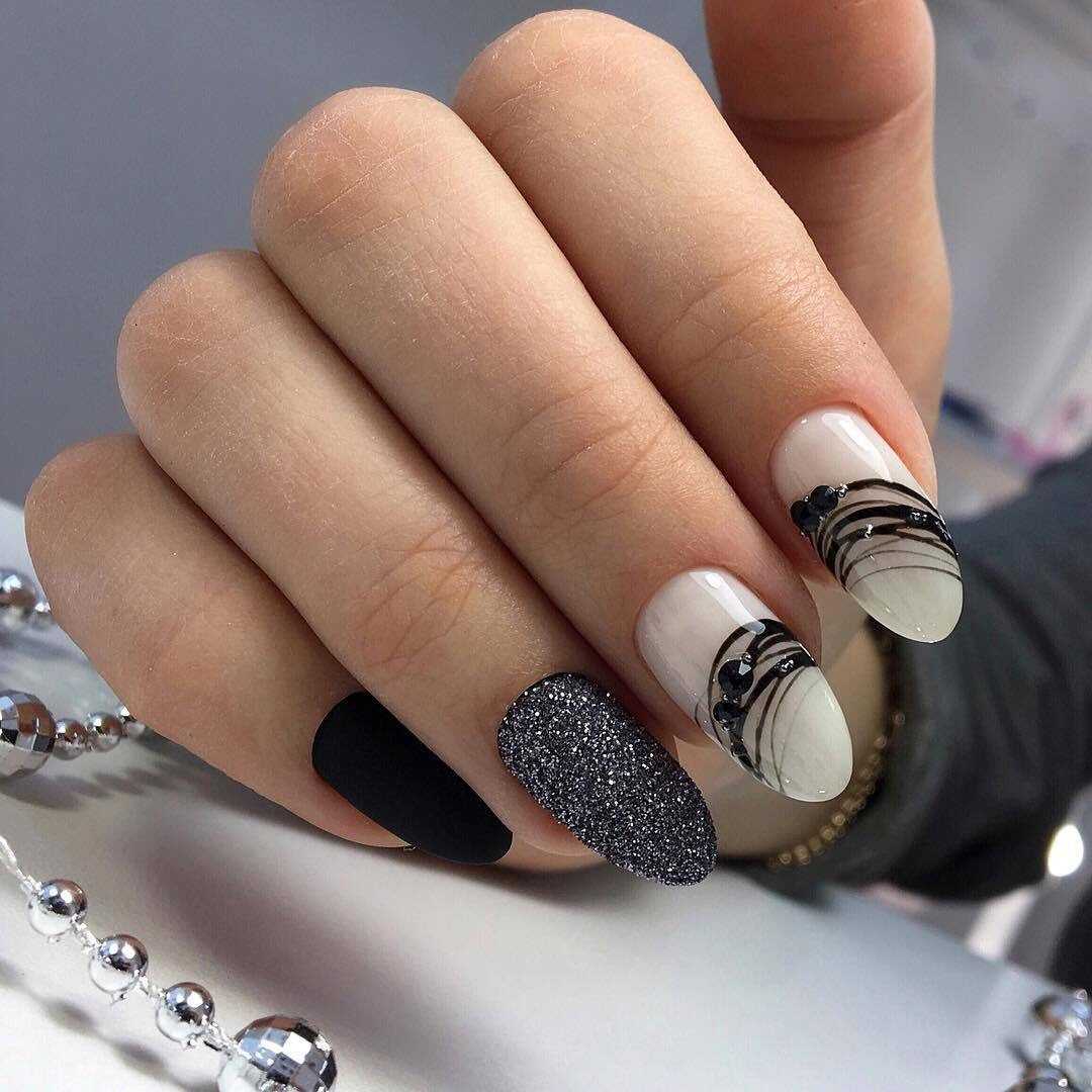 необычный дизайн на короткие ногти фото