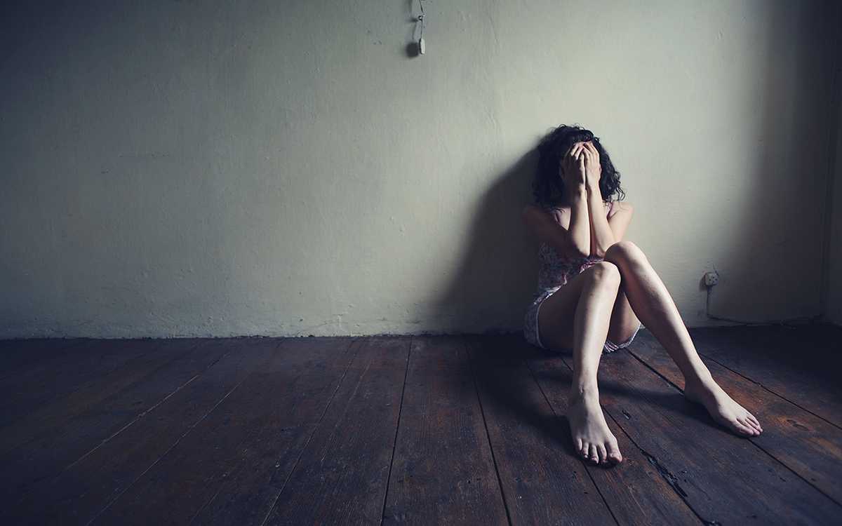 Страх одиночества: причины, симптомы, как избавиться