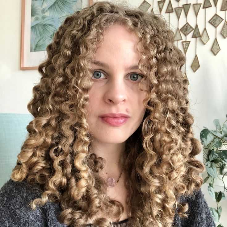 👩принципы и средства по уходу за вьющимися и кудрявыми волосами по curly girl method